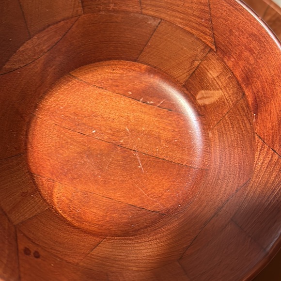 Wooden Salad Bowl Dinner Set—8 Serving Bowls & Large Fork & Spoon - Picture 8 of 10